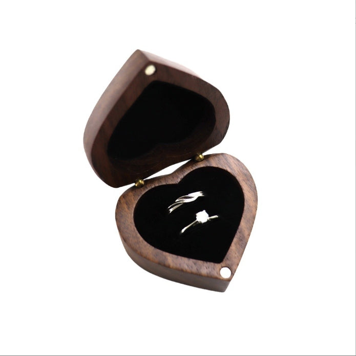 Heart's Treasure Ring Box-JPM0257