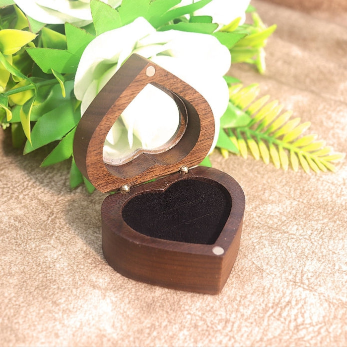 Love's Window Ring Box-JPM0255